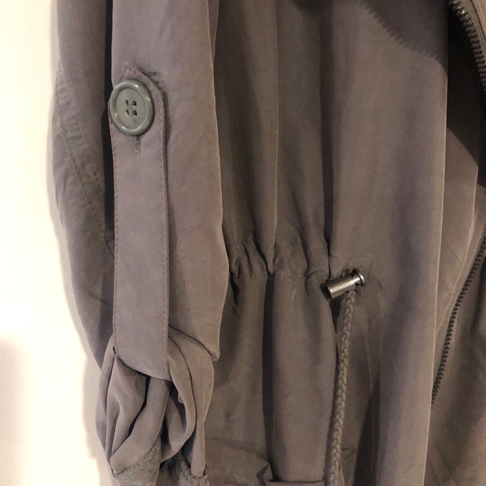 H&M light spring/fall Jacket - Picture 3 of 4